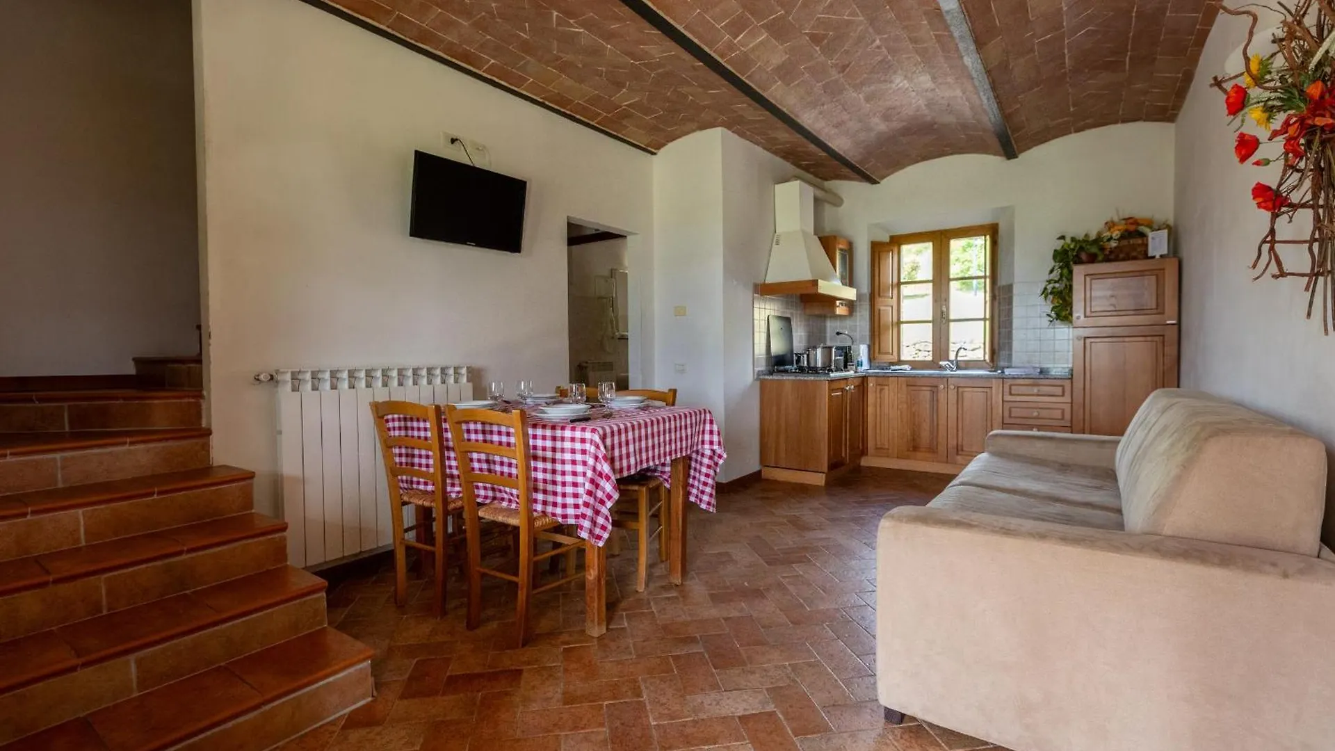 Alloggio per agriturismo Agriturismo San Carlo Pomarance