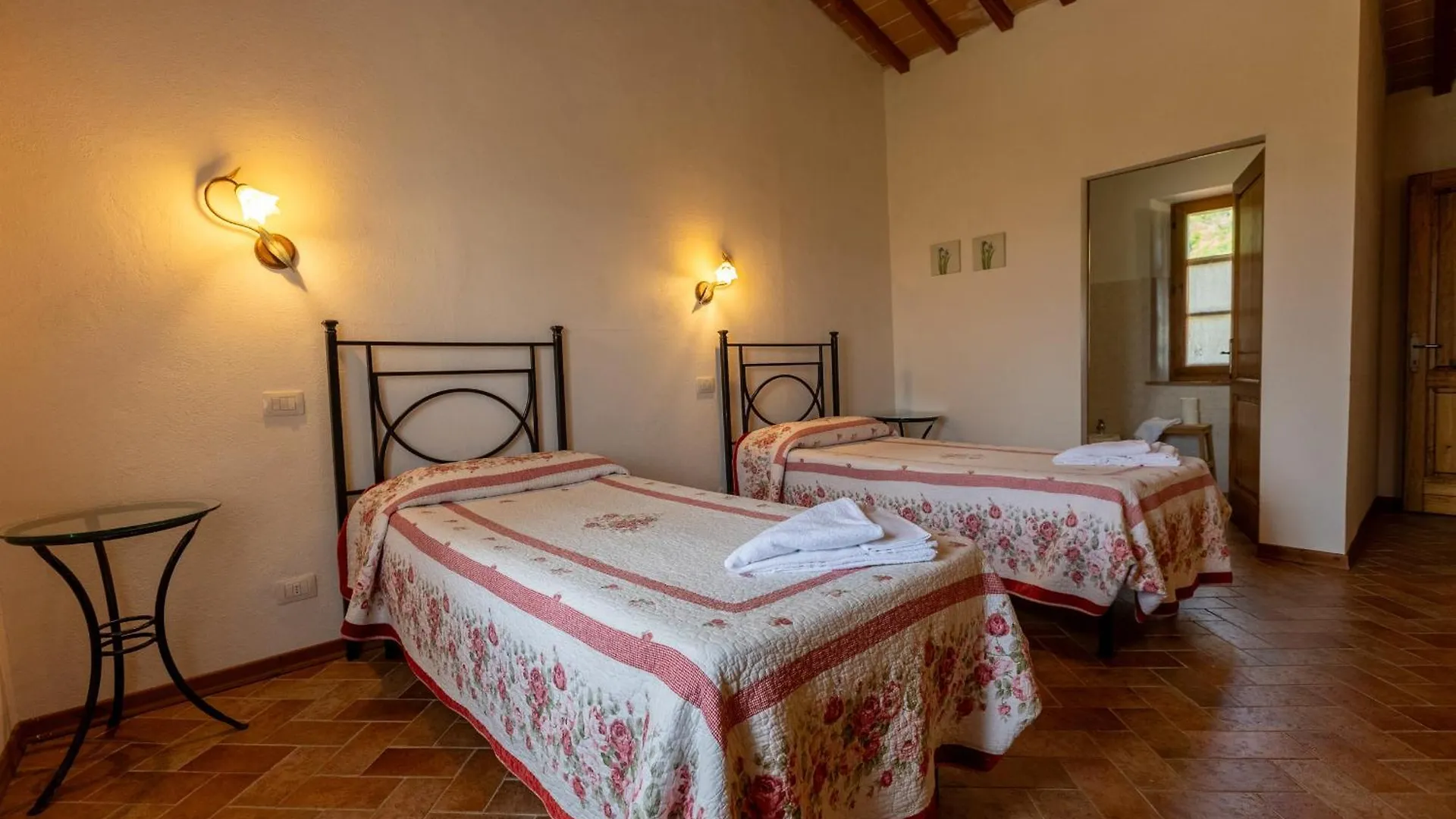 Agriturismo San Carlo Pomarance 0*,